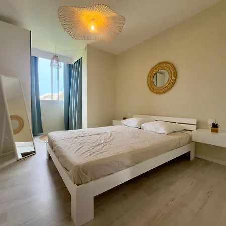 Sea View 4 People Terrace 60 M & Pool * Antibes