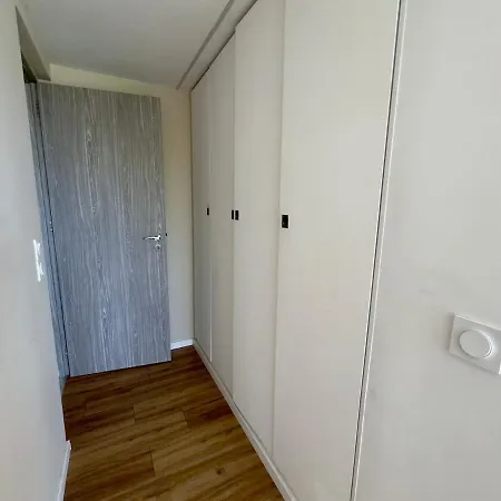 Apartmán Sea View 4 People Terrace 60 M & Pool *