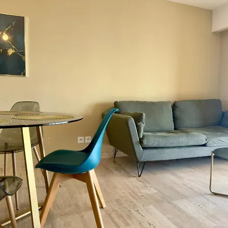 Apartamento Sea View 4 People Terrace 60 M & Pool