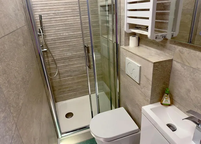 Apartment Sea View 4 People Terrace 60 M & Pool Antibes