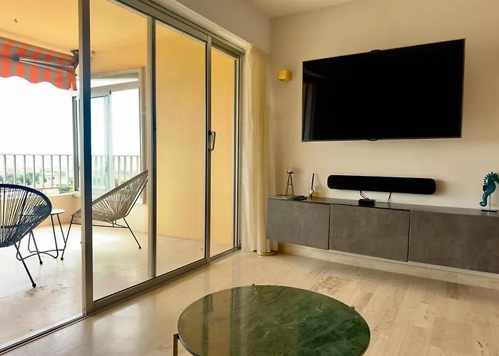 Sea View 4 People Terrace 60 M & Pool *