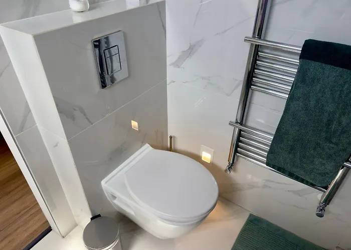 Sea View 4 People Terrace 60 M & Pool Apartment